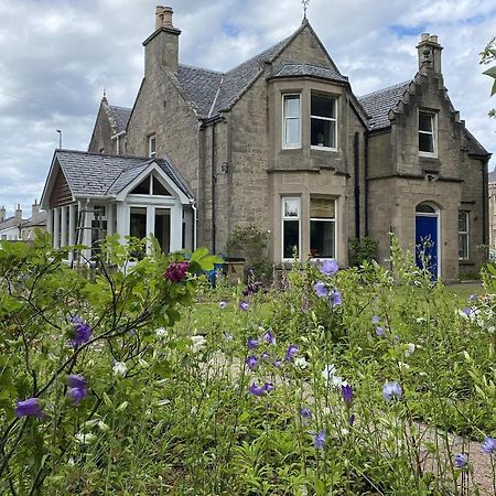 Glen Lyon Lodge Bed And Breakfast Неърн Екстериор снимка