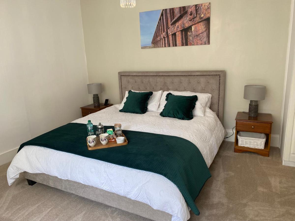 Glen Lyon Lodge Bed And Breakfast Неърн Екстериор снимка
